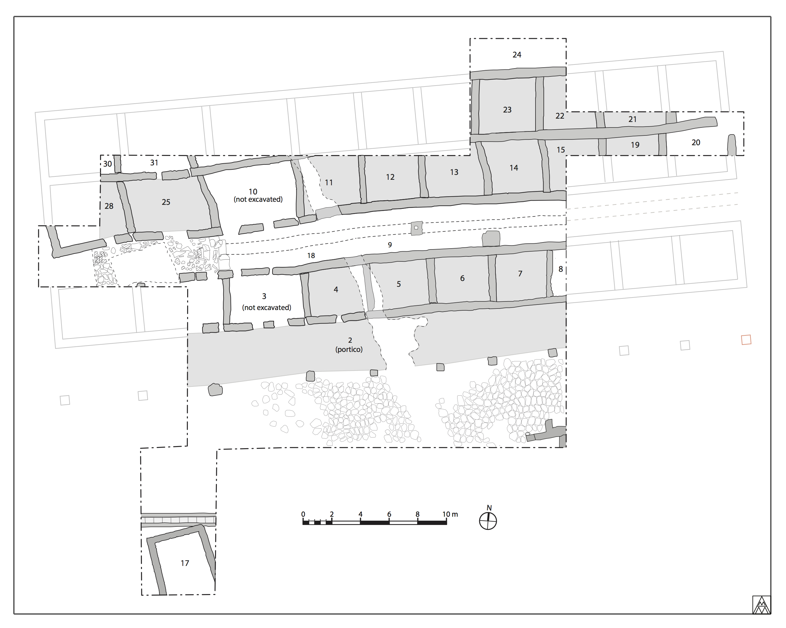 Figura 11. Pianta della struttura con la numerazione delle stanza (in nero) e la pianta originale proposta (in grigio) (Margaret Andrews).
